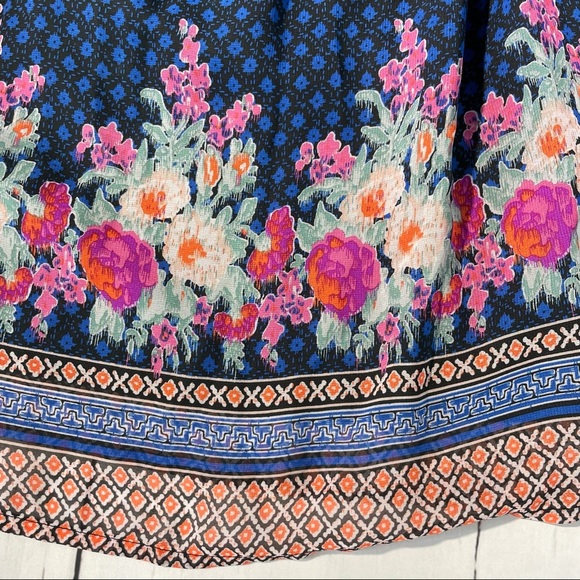 Mudd Long Sleeve Floral Blue and Black Dress. - Picture 6 of 12